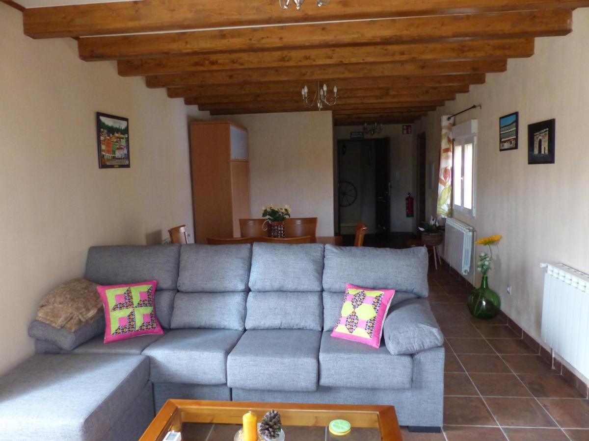 Casa De La Abuela Pili Apartment Colmenar de Oreja Luaran gambar