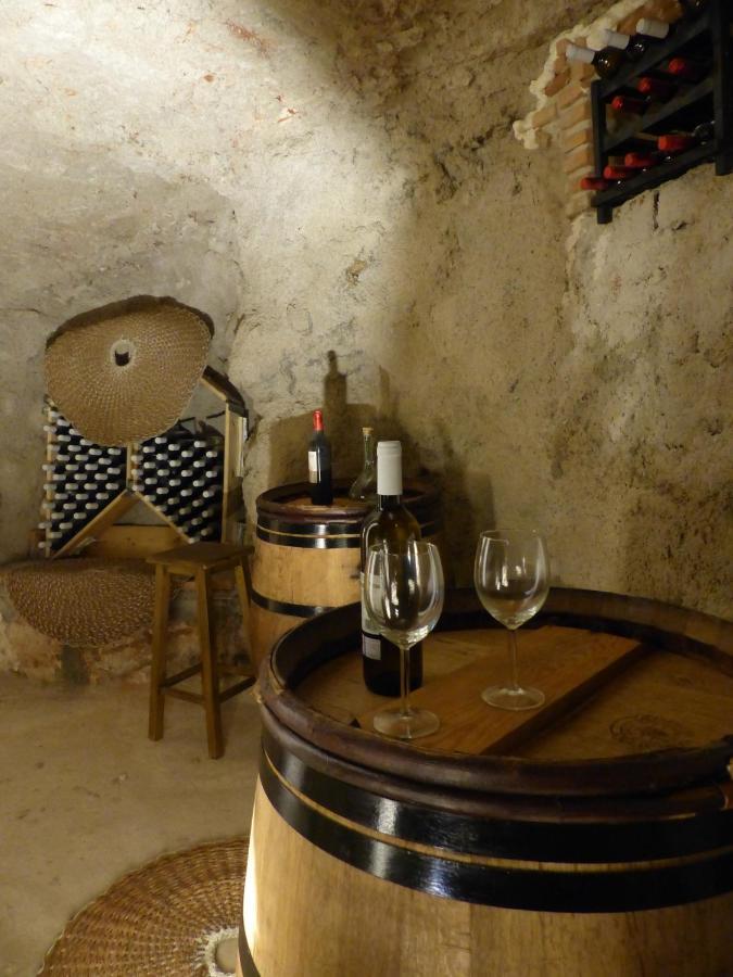 Casa De La Abuela Pili Apartment Colmenar de Oreja Luaran gambar