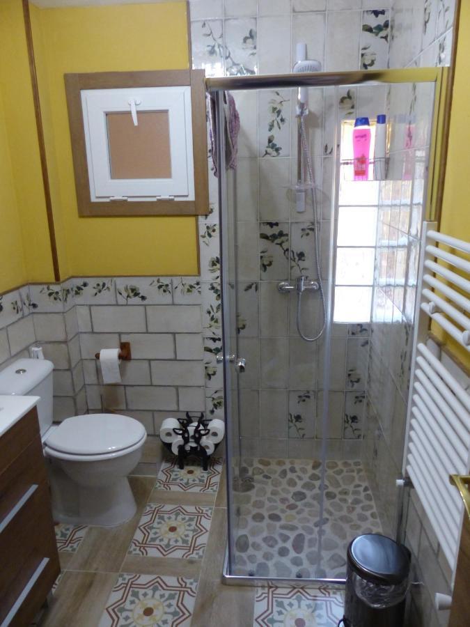 Casa De La Abuela Pili Apartment Colmenar de Oreja Luaran gambar