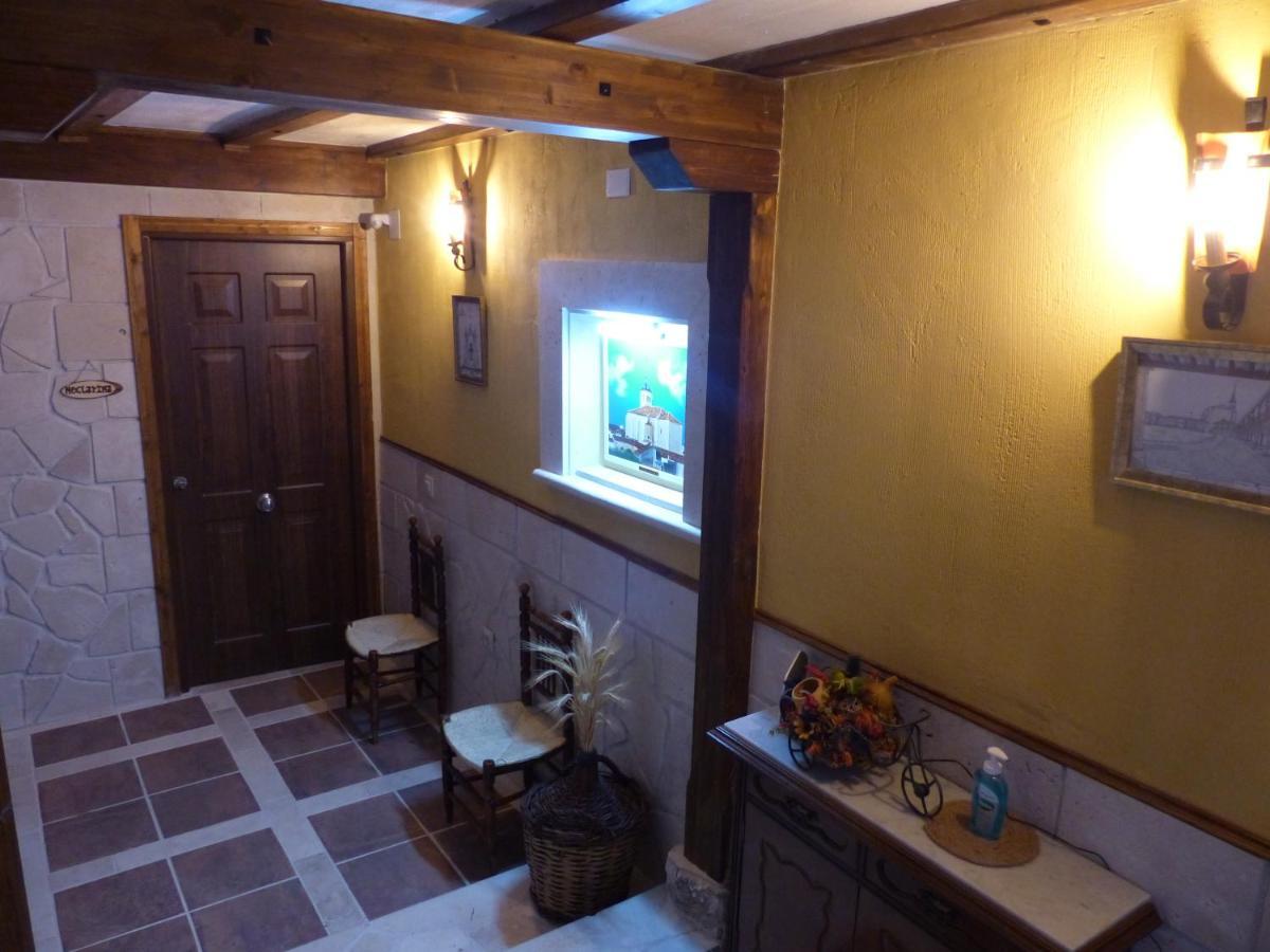 Casa De La Abuela Pili Apartment Colmenar de Oreja Luaran gambar