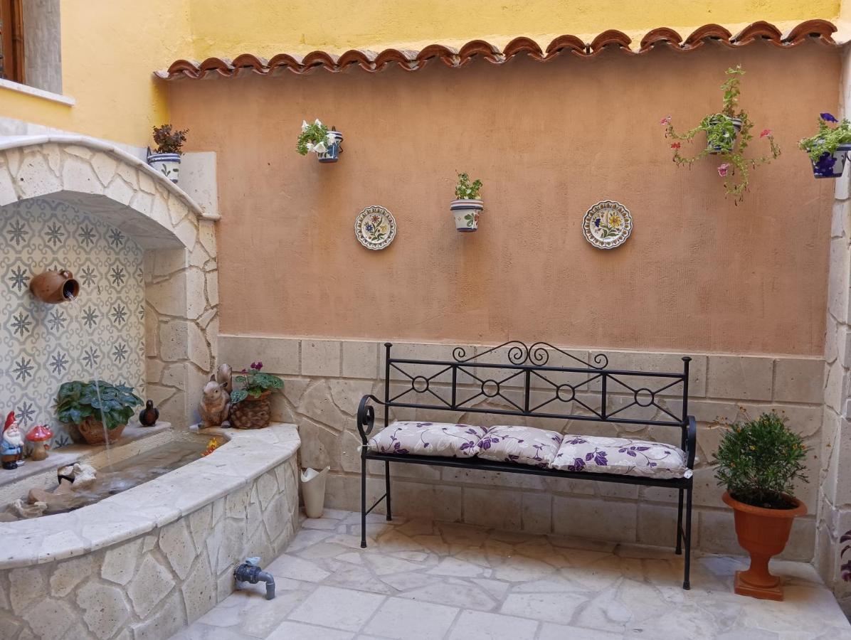 Casa De La Abuela Pili Apartment Colmenar de Oreja Luaran gambar