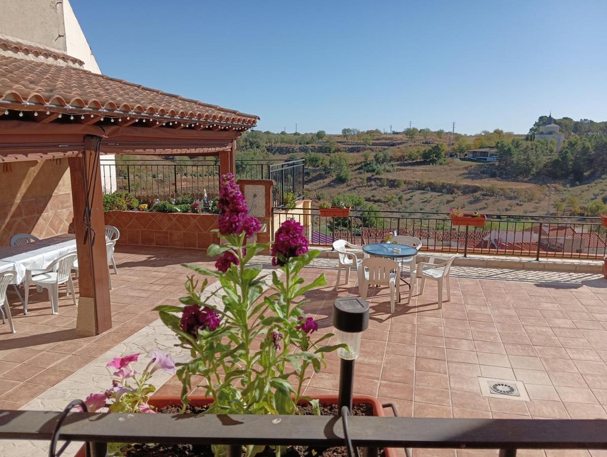 Casa De La Abuela Pili Apartment Colmenar de Oreja Luaran gambar